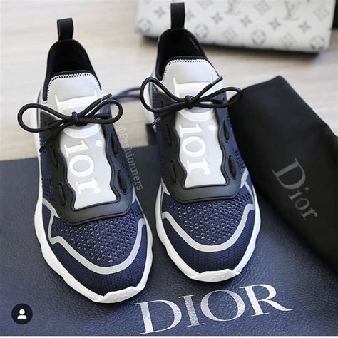 d one dior runners